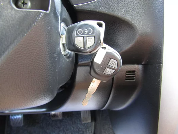 Suzuki Grand Vitara 1.9 DDiS 95kW BEZ KOROZE - foto 32