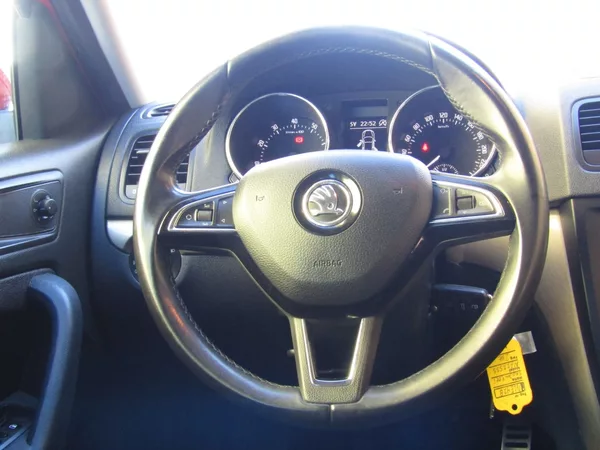 Škoda Yeti 1.4 TSI 90kW TOP QUALITY - foto 16