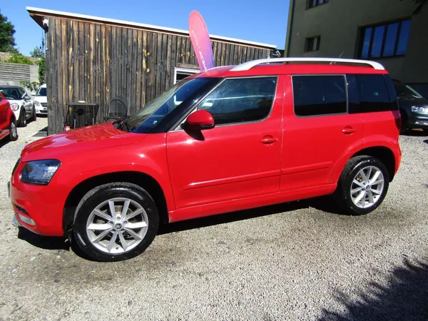 Škoda Yeti 1.4 TSI 90kW TOP QUALITY - foto 2