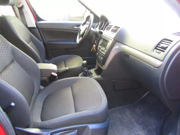 Škoda Yeti 1.4 TSI 90kW TOP QUALITY - foto 26