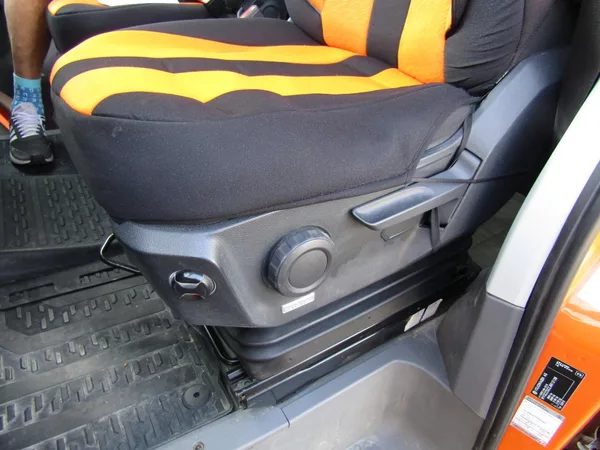 Volkswagen Crafter 2.0 TDI 130kW ACC 6 MÍST - foto 15