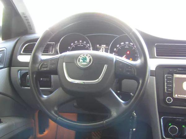 Škoda Superb 2.0 TDI CR 103kW - foto 16