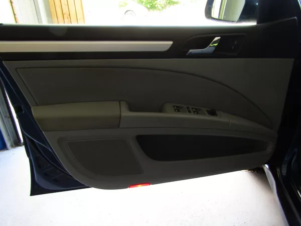 Škoda Superb 2.0 TDI CR 103kW - foto 18