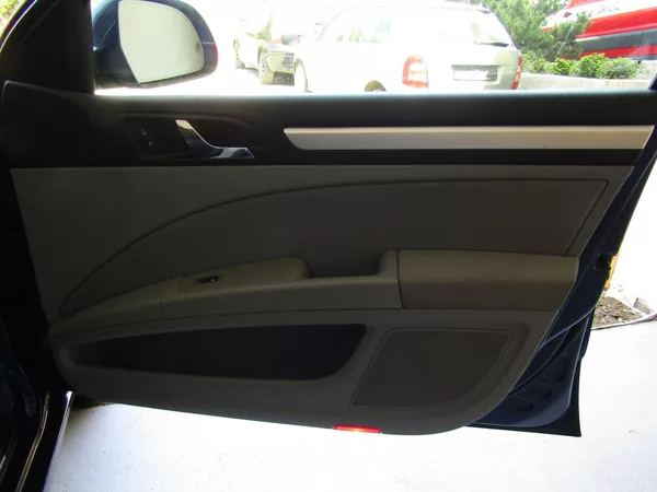 Škoda Superb 2.0 TDI CR 103kW - foto 28