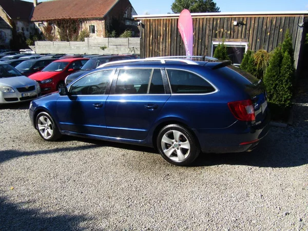 Škoda Superb 2.0 TDI CR 103kW - foto 4