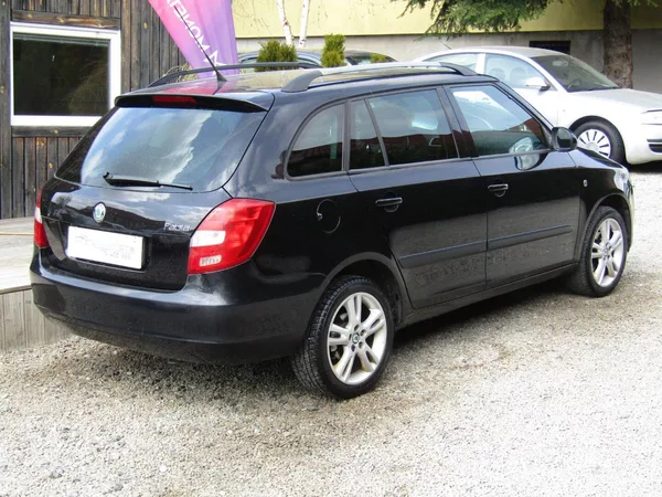 Škoda Fabia 1.4 16V 63kW SPORT - foto 11