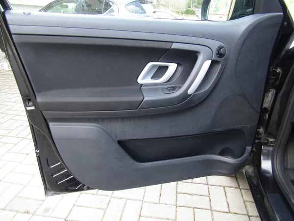 Škoda Fabia 1.4 16V 63kW SPORT - foto 18