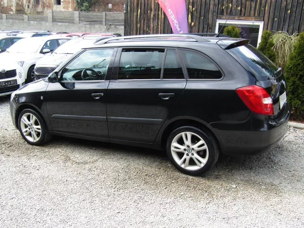 Škoda Fabia 1.4 16V 63kW SPORT - foto 4