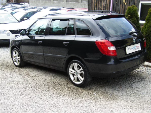 Škoda Fabia 1.4 16V 63kW SPORT - foto 5