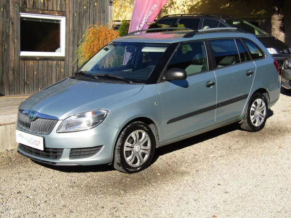 Škoda Fabia 1.2 12v 44kW ZIMNÍ PNEU