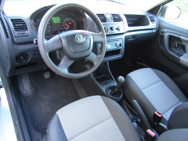 Škoda Fabia 1.2 12v 44kW ZIMNÍ PNEU - foto 13