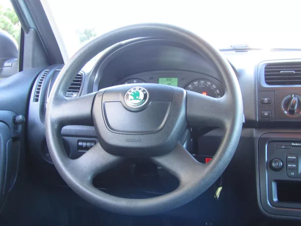 Škoda Fabia 1.2 12v 44kW ZIMNÍ PNEU - foto 16