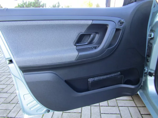 Škoda Fabia 1.2 12v 44kW ZIMNÍ PNEU - foto 18