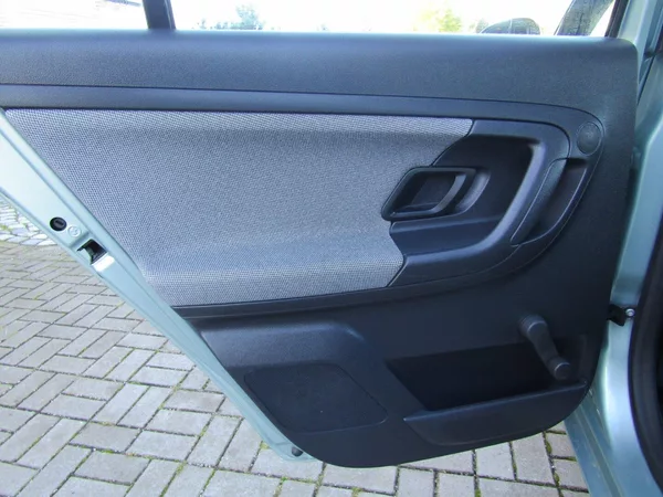 Škoda Fabia 1.2 12v 44kW ZIMNÍ PNEU - foto 21