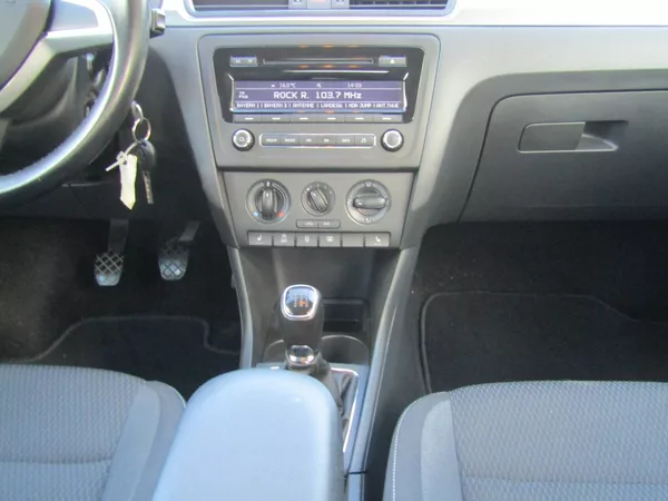Škoda Rapid 1.2 TSI 77kW TOP QUALITY - foto 17