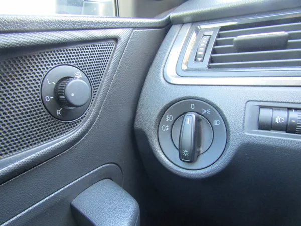 Škoda Rapid 1.2 TSI 77kW TOP QUALITY - foto 31