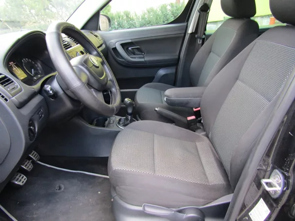 Škoda Roomster 1.2TSI 63kW SCOUT ZIMNÍ PNEU - foto 20