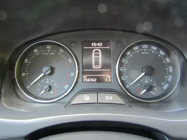 Škoda Roomster 1.2TSI 63kW SCOUT ZIMNÍ PNEU - foto 28