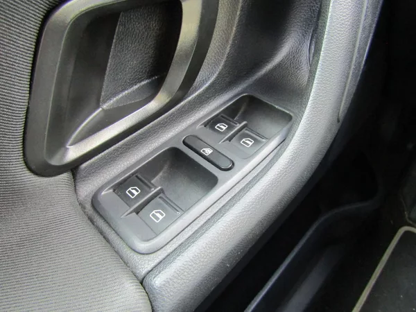 Škoda Roomster 1.2TSI 63kW SCOUT ZIMNÍ PNEU - foto 29
