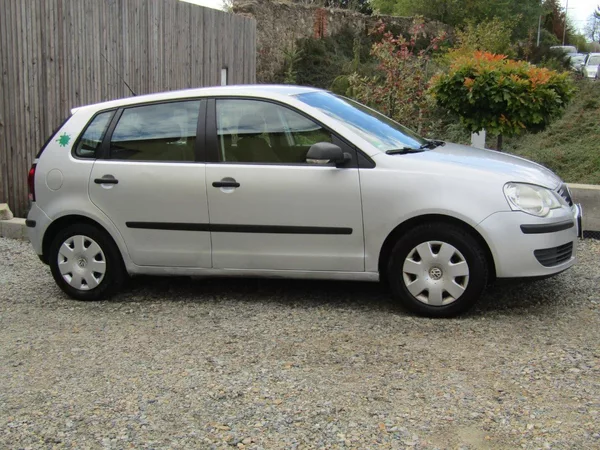 Volkswagen Polo 1.4 I 55kW ZIMNÍ PNEU 1.MAJI - foto 8