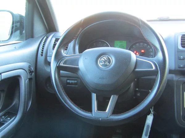 Škoda Roomster 1.2 TSI 63kW ROZVODY + SERVIS - foto 16
