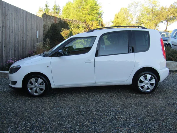 Škoda Roomster 1.2 TSI 63kW ROZVODY + SERVIS - foto 3