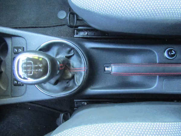 Škoda Roomster 1.2 TSI 63kW ROZVODY + SERVIS - foto 34