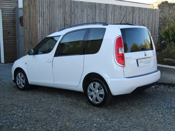 Škoda Roomster 1.2 TSI 63kW ROZVODY + SERVIS - foto 5