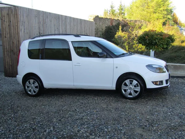 Škoda Roomster 1.2 TSI 63kW ROZVODY + SERVIS - foto 8