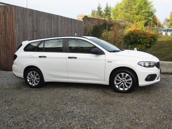 Fiat Tipo 1.4 16V 70kW - foto 8