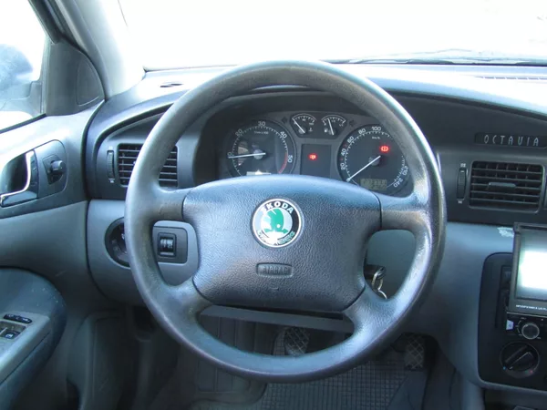 Škoda Octavia 1.9 TDI 66kW ROTAČKA - foto 14