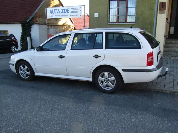 Škoda Octavia 1.9 TDI 66kW ROTAČKA - foto 4