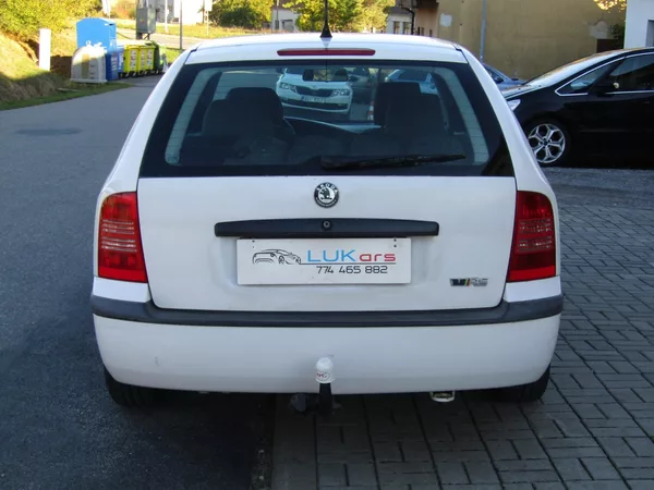 Škoda Octavia 1.9 TDI 66kW ROTAČKA - foto 6