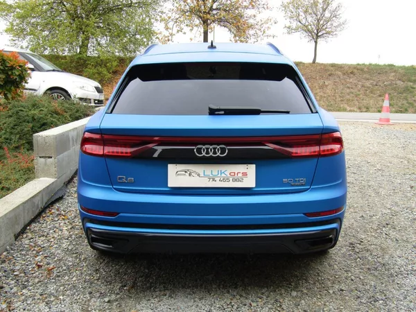 Audi Q8 50 TDI 210kW S-LINE - foto 12