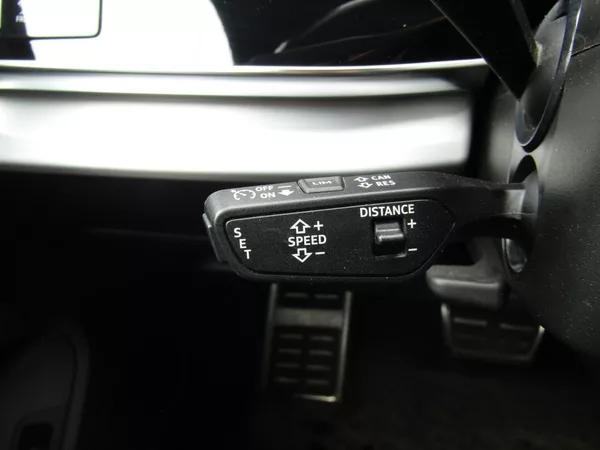 Audi Q8 50 TDI 210kW S-LINE - foto 31