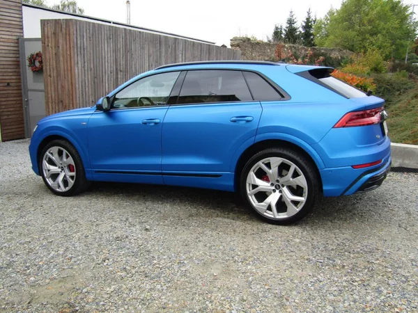 Audi Q8 50 TDI 210kW S-LINE - foto 4