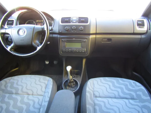 Škoda Roomster 1.4 TDI 59kW - foto 15