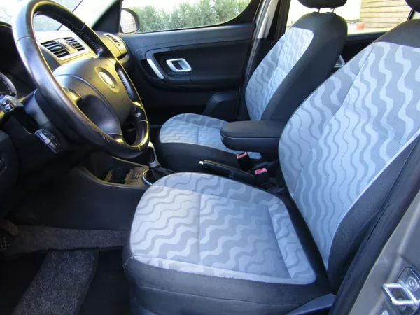 Škoda Roomster 1.4 TDI 59kW - foto 19