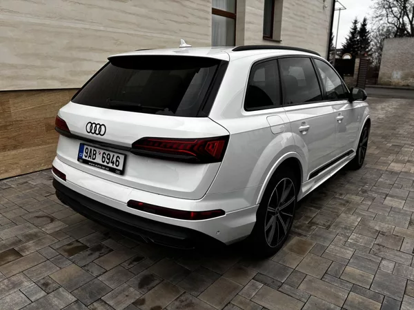 Audi Q7 3.0TDI 210kW, S-line, 4x4 - foto 6