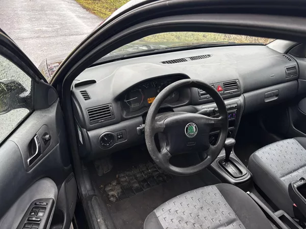 Škoda Octavia 1 1.9TDi 66kW, Automat - foto 10