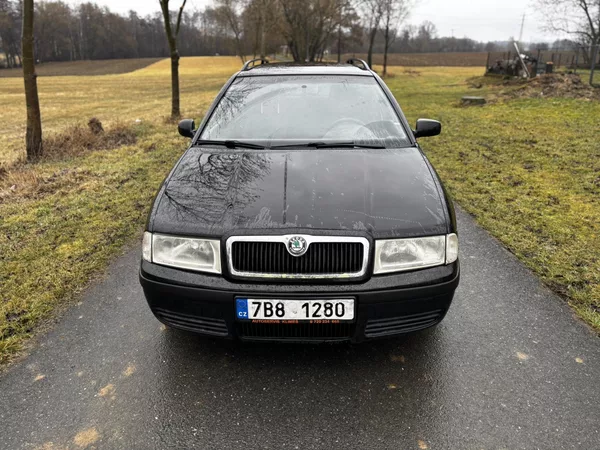 Škoda Octavia 1 1.9TDi 66kW, Automat - foto 8