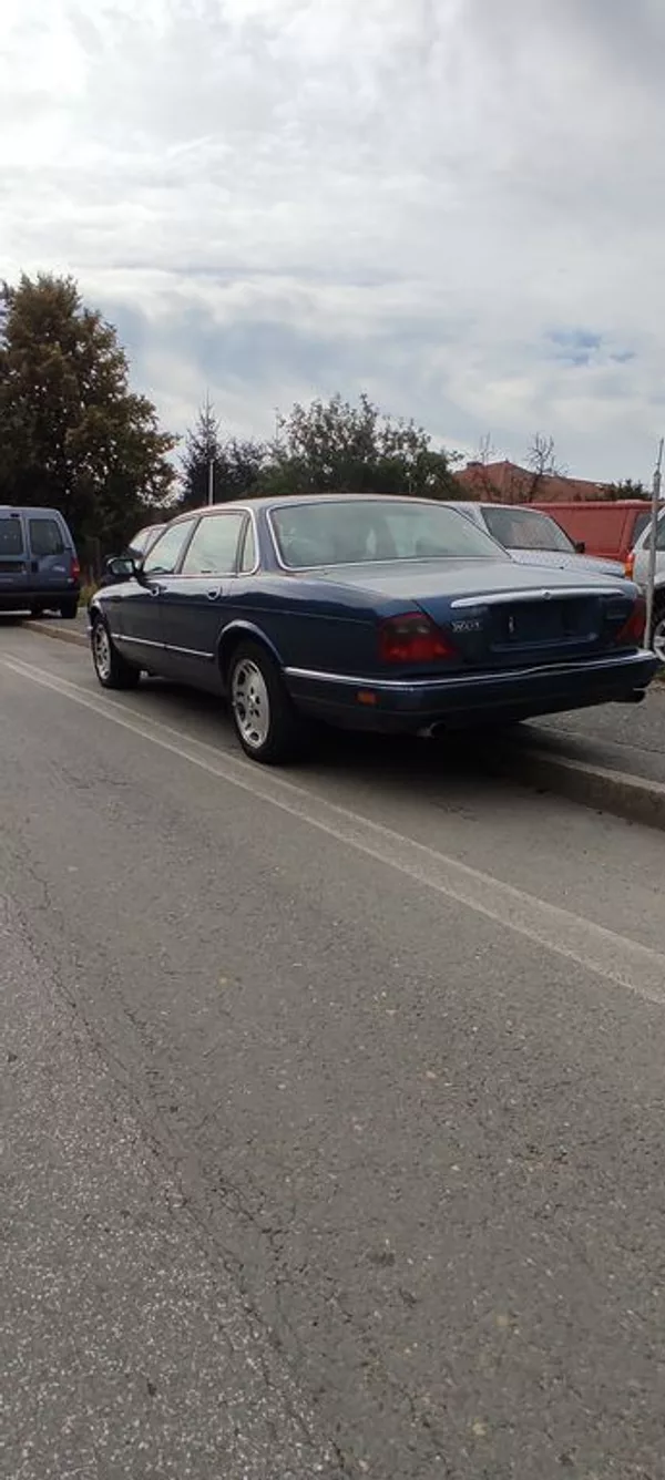 Jaguar XJ6 3.2 i 155kw - foto 9
