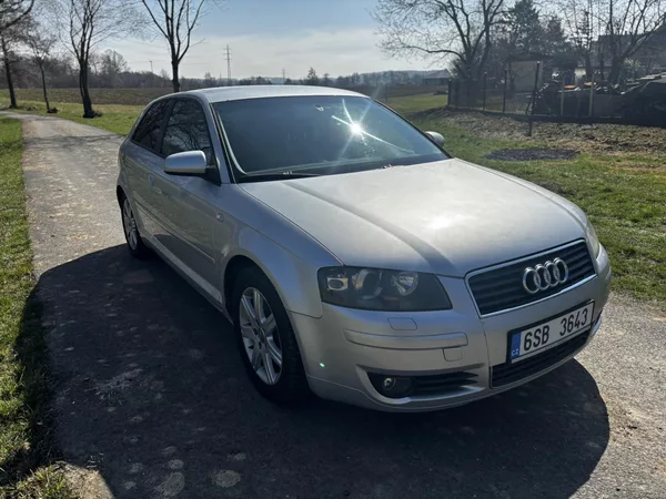 Audi A3 2.0TDi 103kW, Klima, Manual - foto 7