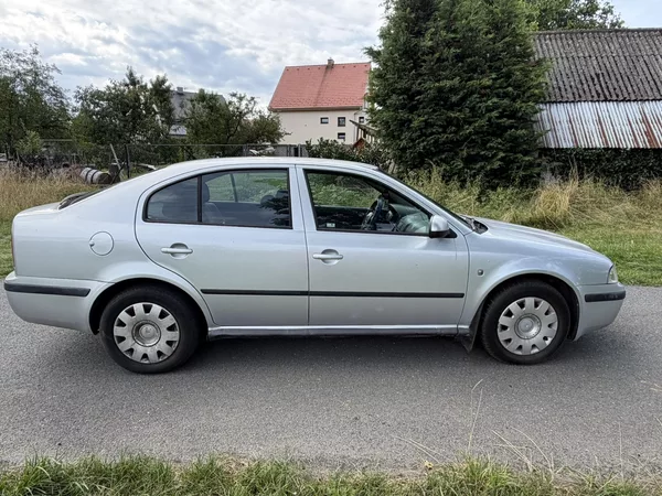 Škoda Octavia 1 1.9TDi 74kW, Tour, RV 2010 - foto 6