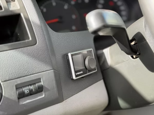 Volkswagen Transporter T5 1.9 TDi 75kw 9 míst - foto 13