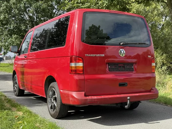Volkswagen Transporter T5 1.9 TDi 75kw 9 míst - foto 3