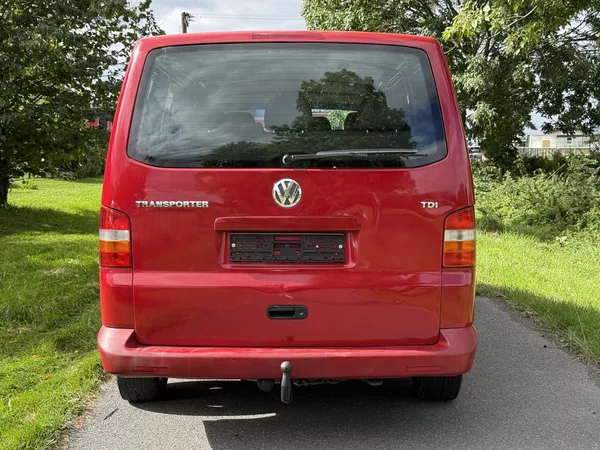 Volkswagen Transporter T5 1.9 TDi 75kw 9 míst - foto 4