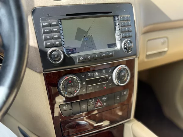Mercedes-Benz Třídy M ML 320 CDi 4Matic 165kw - foto 16