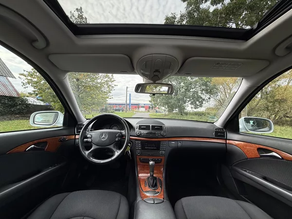 Mercedes-Benz Třídy E W211 E280 CDi 140kw, RV 2007 - foto 10