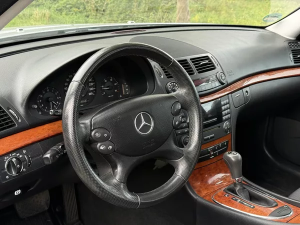 Mercedes-Benz Třídy E W211 E280 CDi 140kw, RV 2007 - foto 15